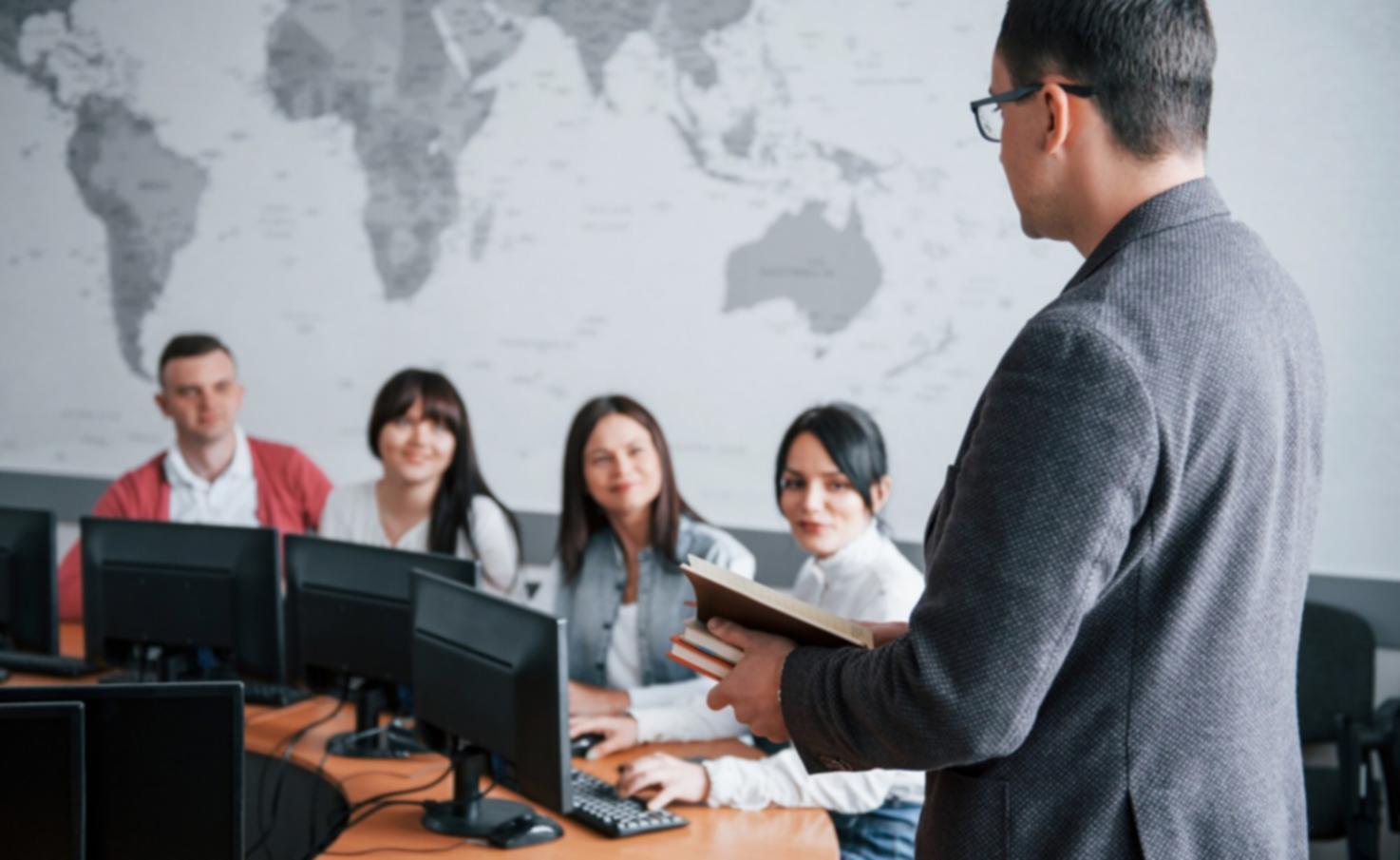 Planification financière personnalisée avec documents et outils de travail